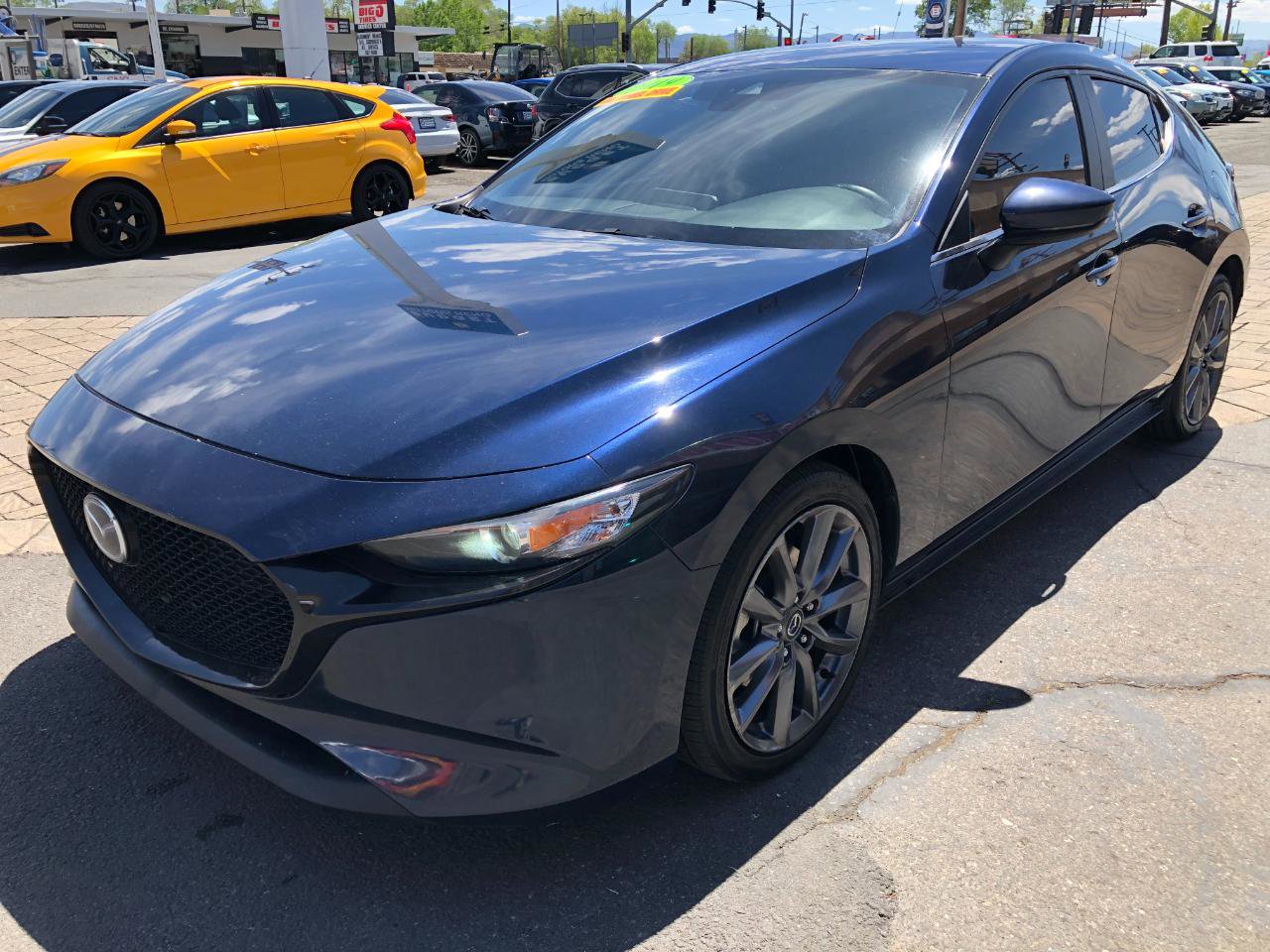 Used 2019 MAZDA MAZDA3 AWD Hatchback w/ Preferred Pkg image 6