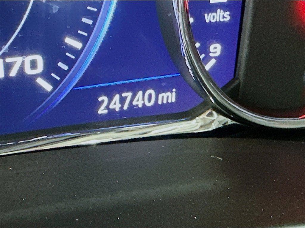 Used 2022 GMC Terrain Denali w/ Denali Premium Package image 12