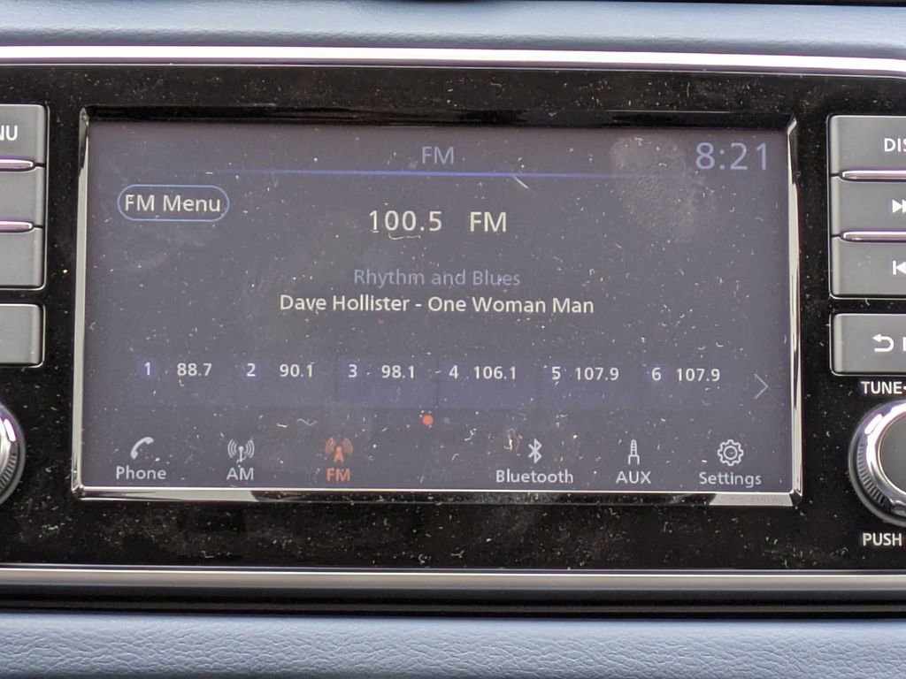 New 2025 Nissan Versa SV w/ Trunk Package image 17