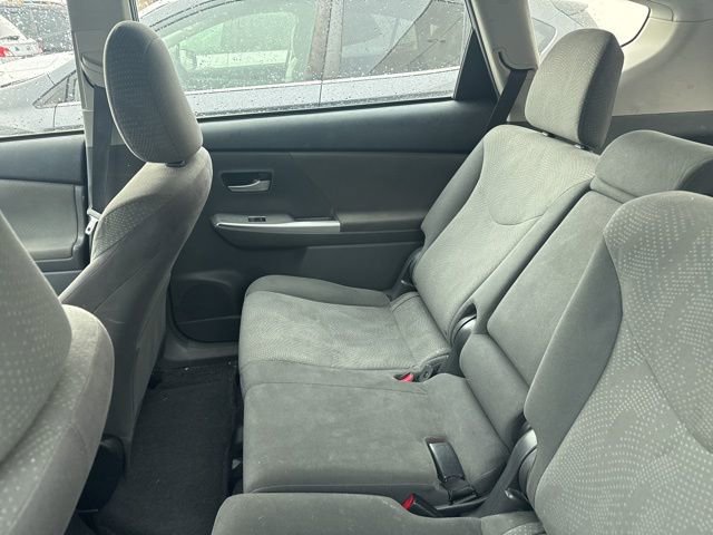 Used 2013 Toyota Prius V Two image 7