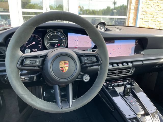 Used 2022 Porsche 911 Carrera 4 GTS AWD/4WD image 29