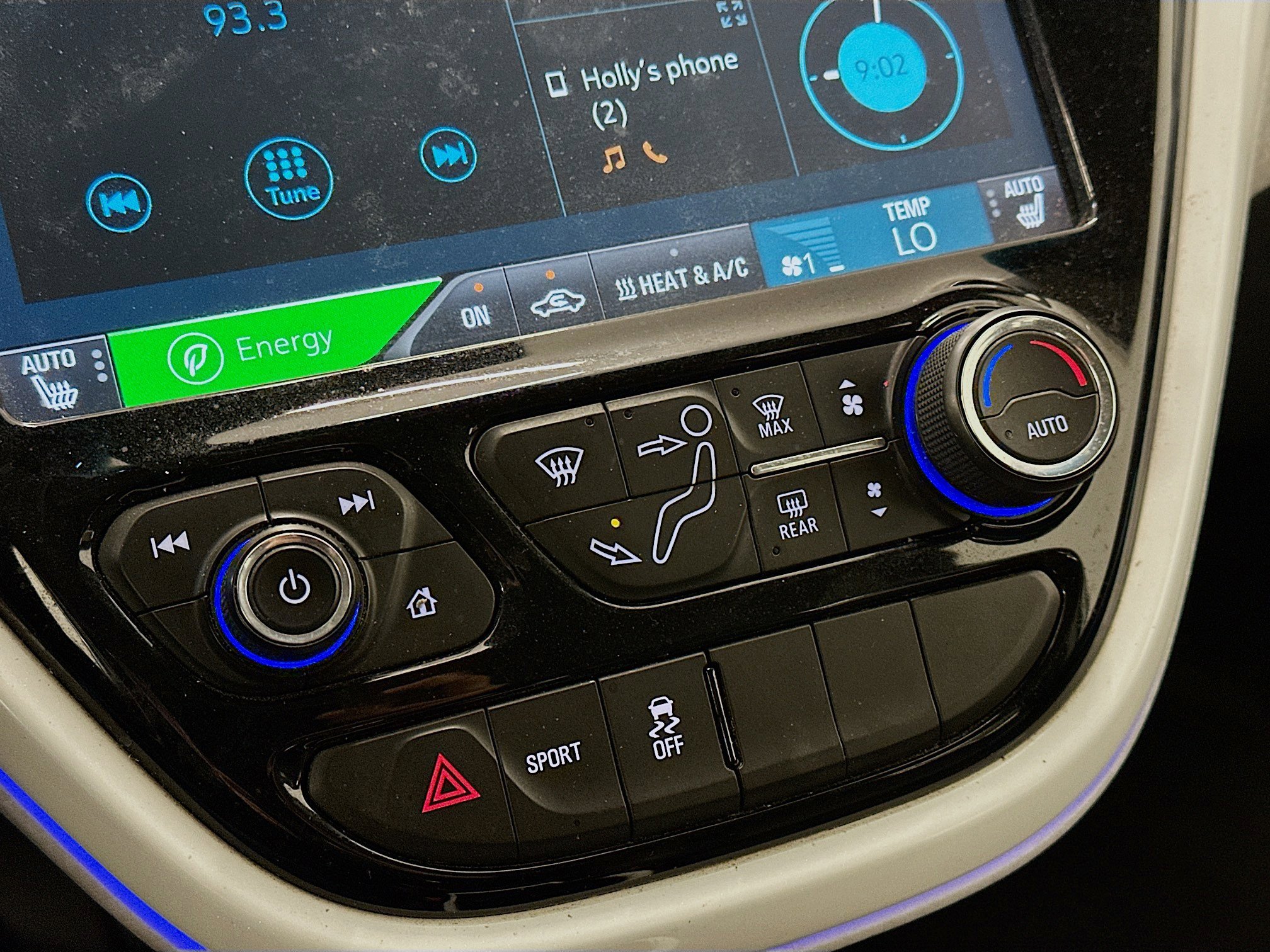 Used 2017 Chevrolet Bolt Premier w/ Driver Confidence II Package image 23