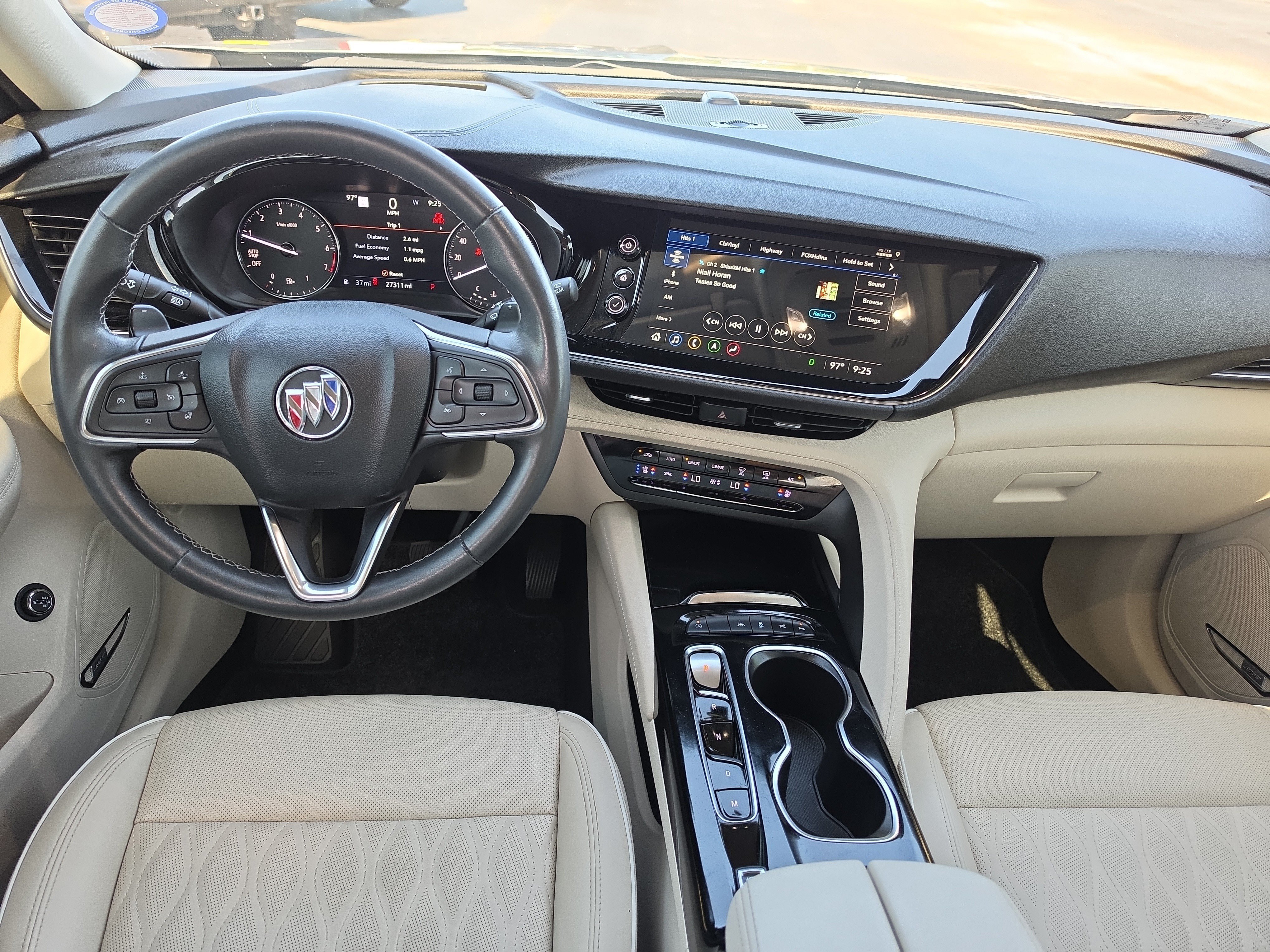 Certified 2023 Buick Envision Avenir FWD image 8