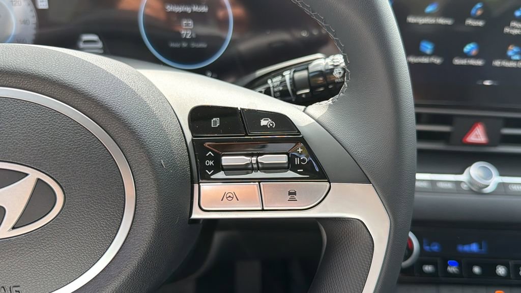 New 2026 Hyundai Elantra Limited image 30