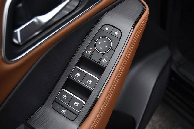 New 2026 Nissan Rogue Platinum w/ Platinum Premium Package image 9