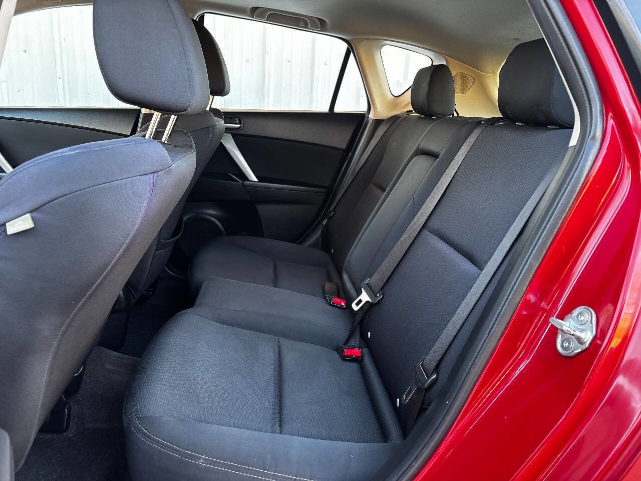 Used 2011 MAZDA MAZDA3 s Sport FWD image 6