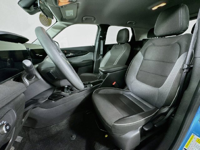 Used 2025 Chevrolet TrailBlazer LT AWD/4WD image 11
