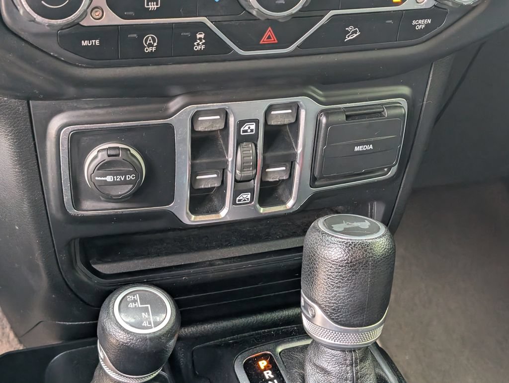 Used 2020 Jeep Wrangler Unlimited Sport S AWD/4WD image 29