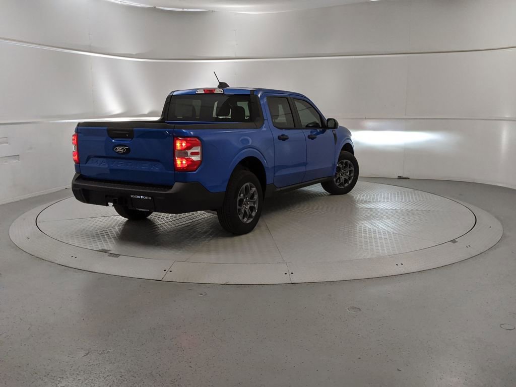 New 2025 Ford Maverick XLT w/ XLT Luxury Package image 3