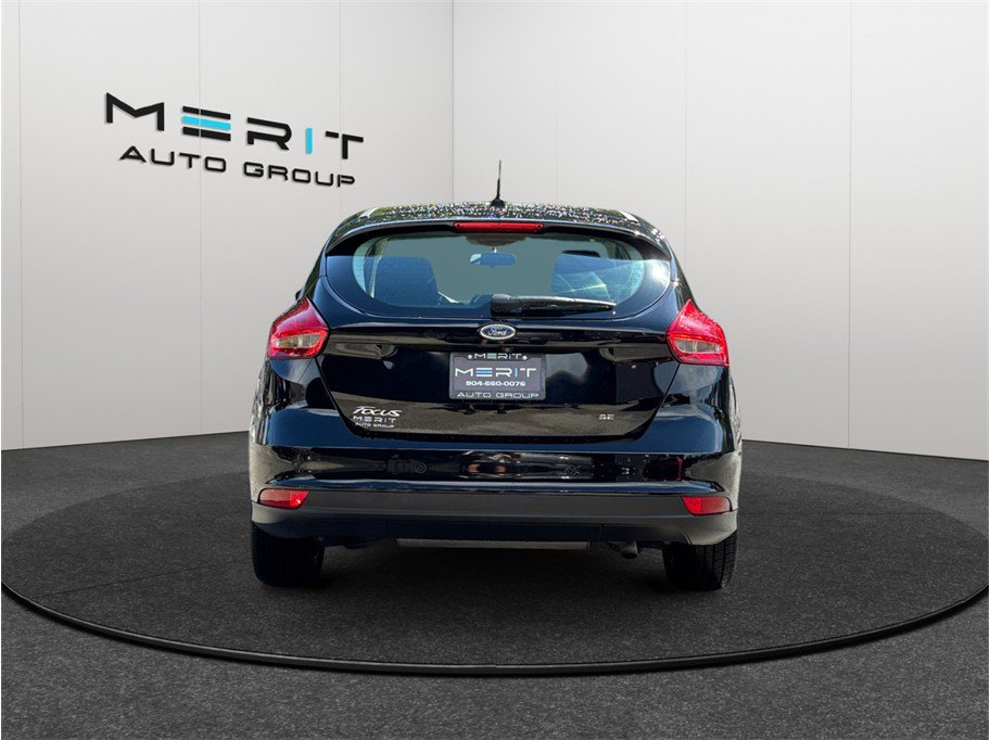 Used 2017 Ford Focus SEL FWD image 8