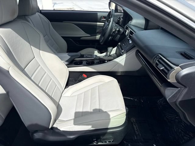 Used 2015 Lexus RC 350 w/ Navigation System Package RWD image 16
