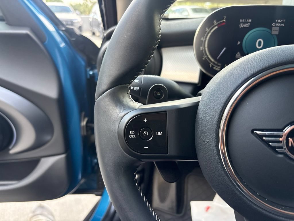 Used 2024 MINI Cooper S w/ Signature Upholstery Package FWD image 23