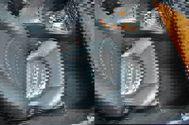 Used 2004 Jaguar XKR Convertible image 17