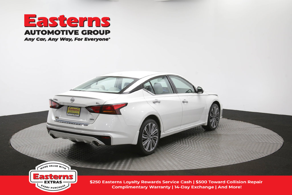 Used 2023 Nissan Altima 2.5 SL AWD/4WD image 42