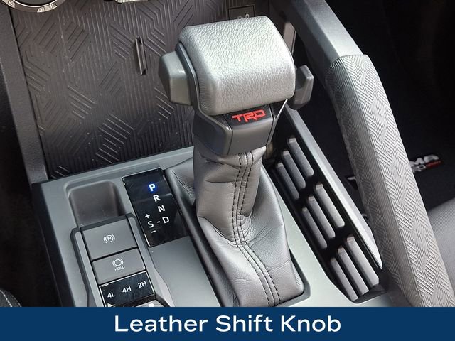 Used 2025 Toyota Tacoma TRD Sport image 18