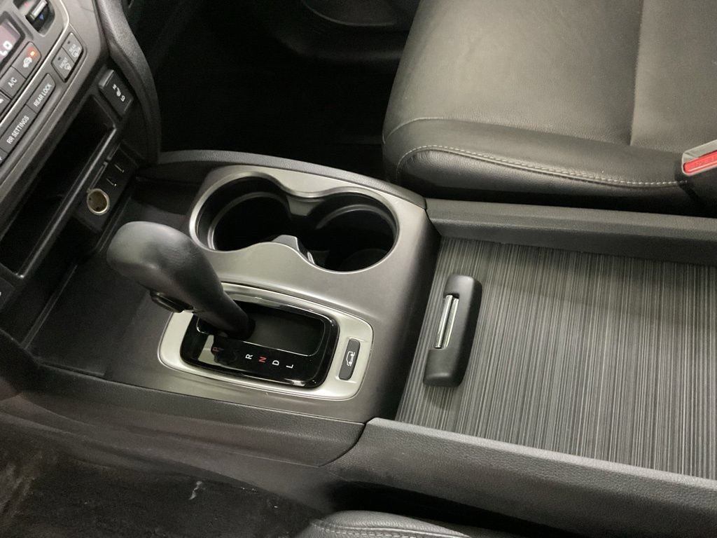 Used 2017 Honda Pilot EX-L image 18