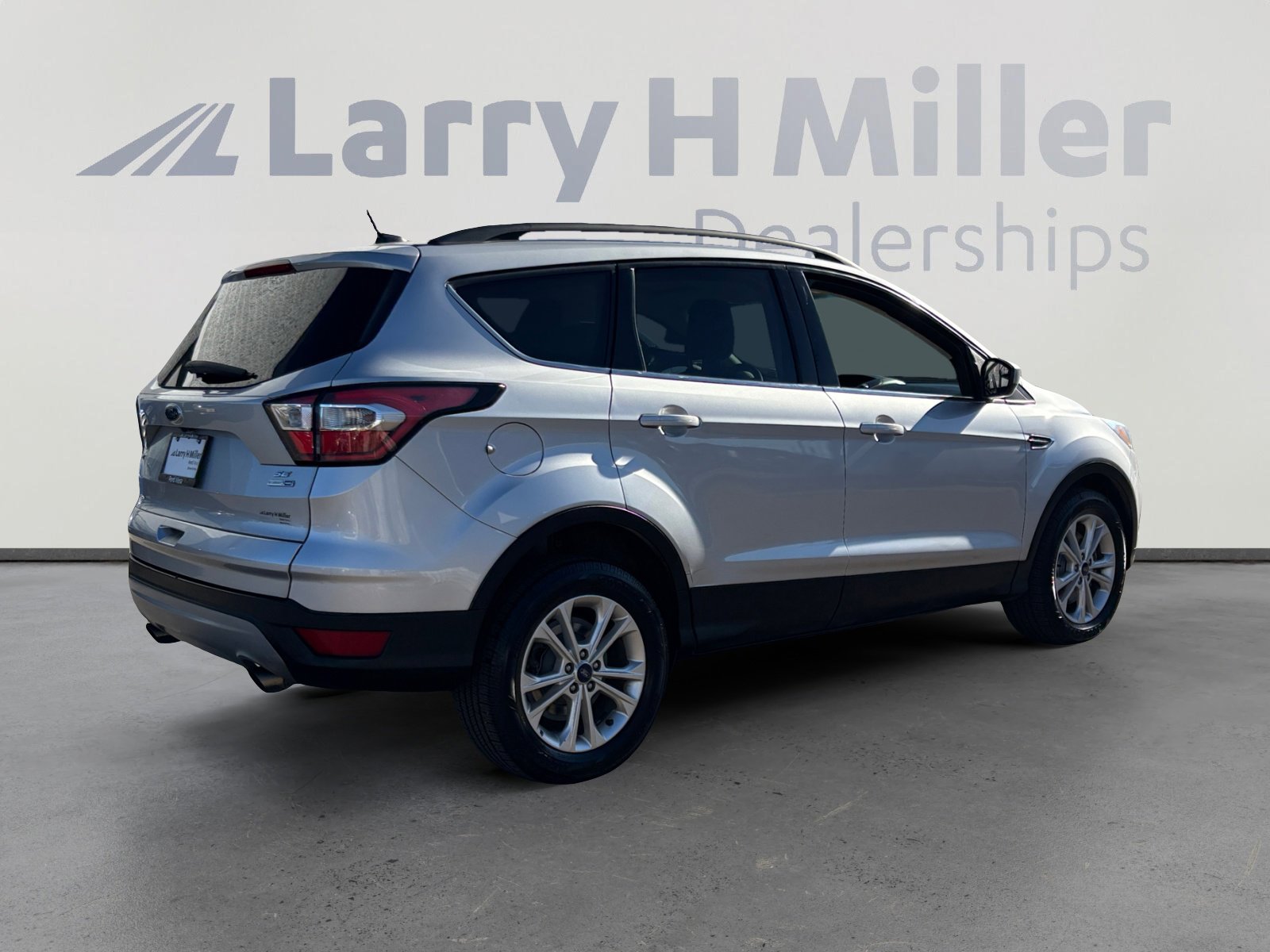 Used 2018 Ford Escape SE image 5