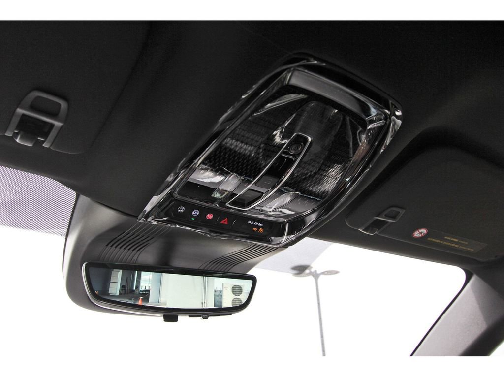 New 2026 Cadillac Vistiq Sport image 21