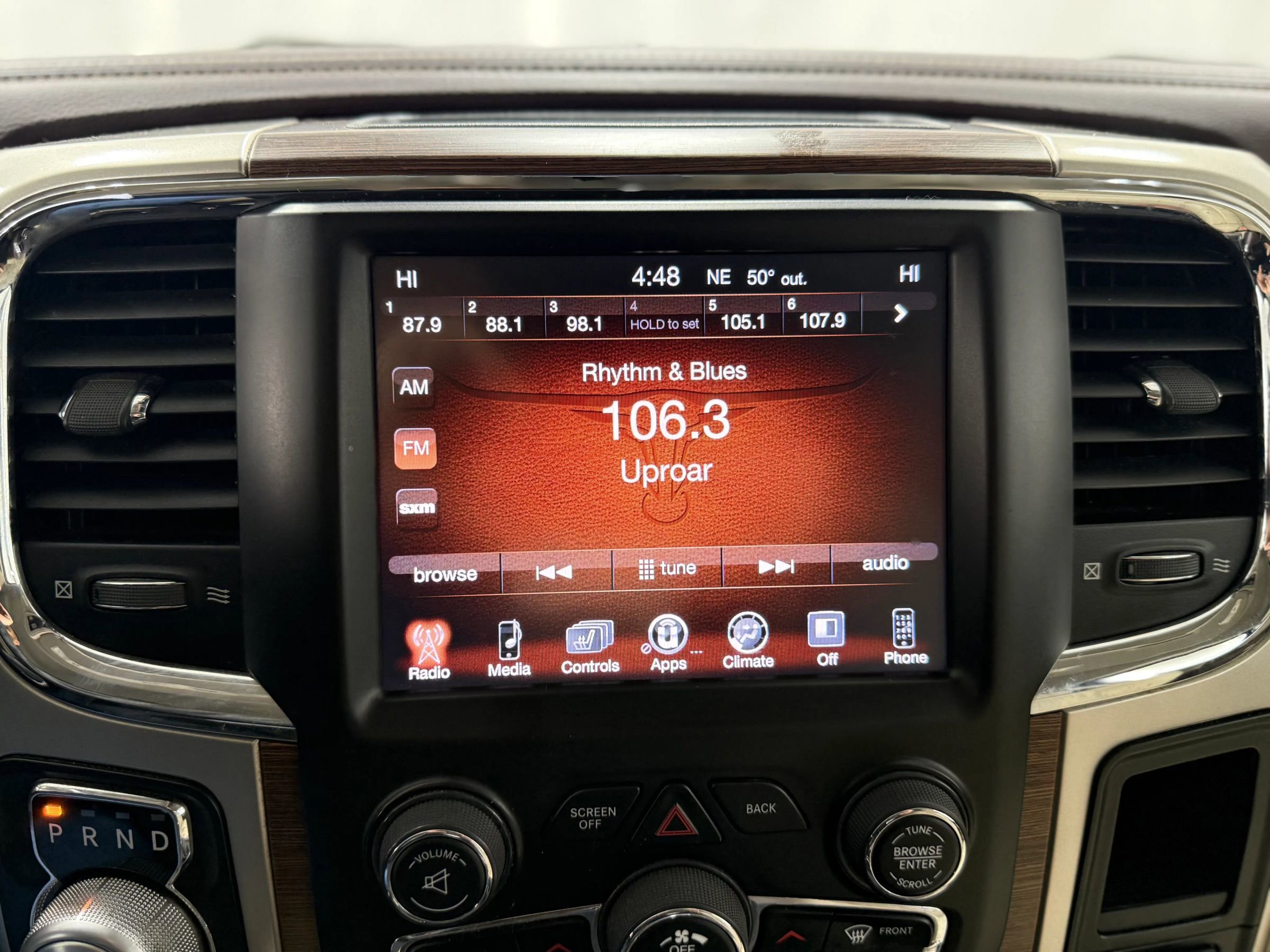 Used 2016 RAM 1500 Laramie image 17