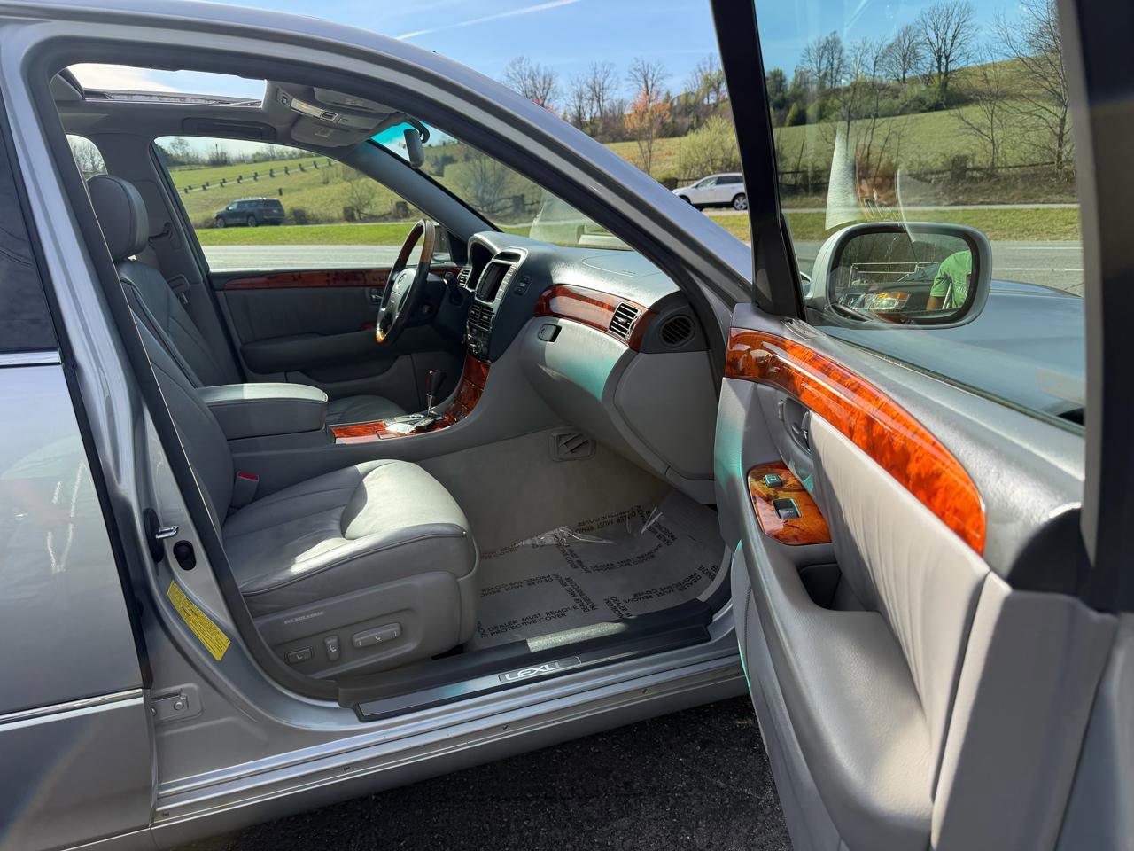 Used 2006 Lexus LS 430 image 32