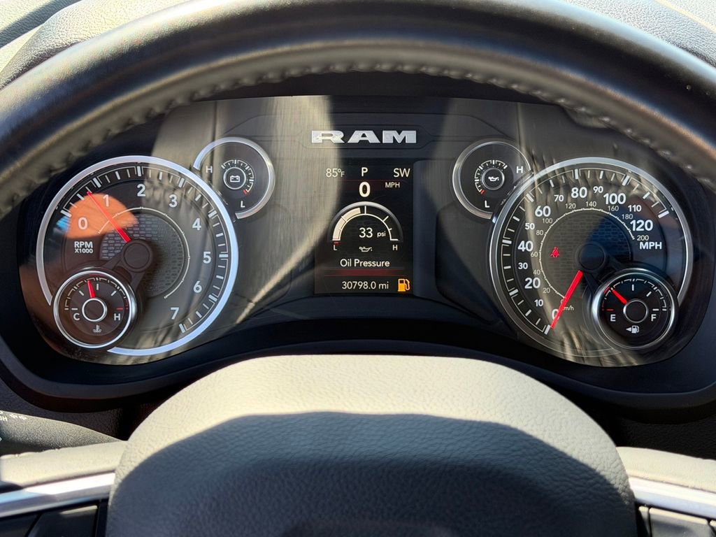 Used 2024 RAM 2500 Big Horn AWD/4WD image 13