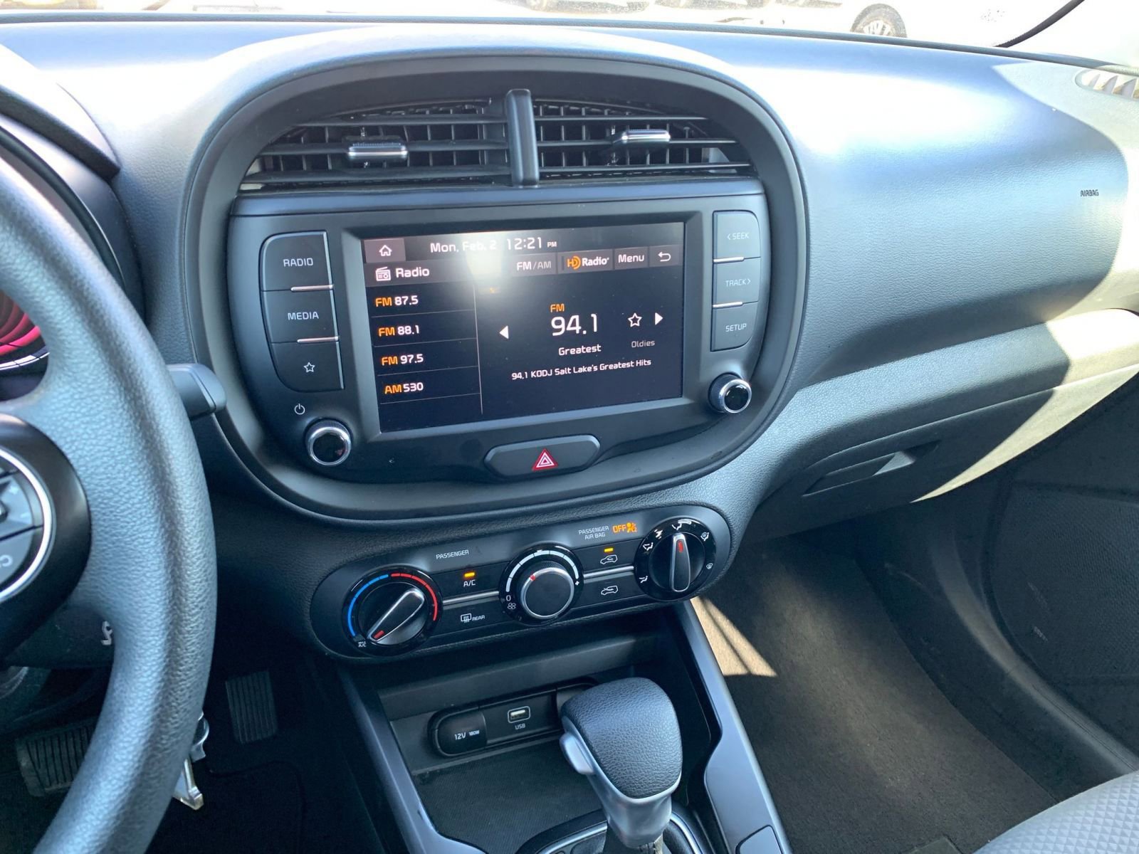 Used 2025 Kia Soul LX w/ LX Technology Package image 17