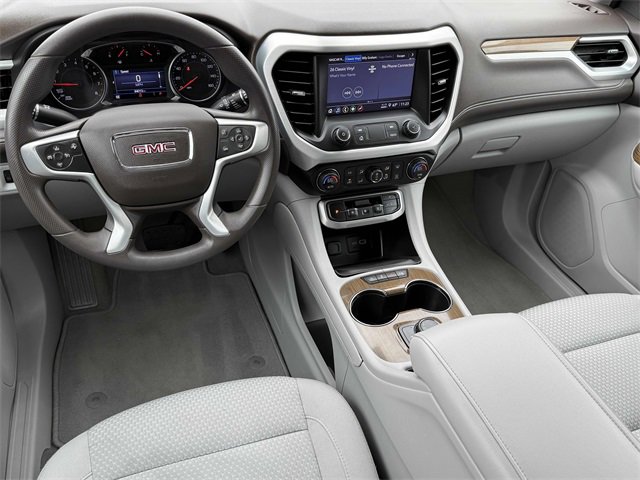 Used 2021 GMC Acadia SLE image 2