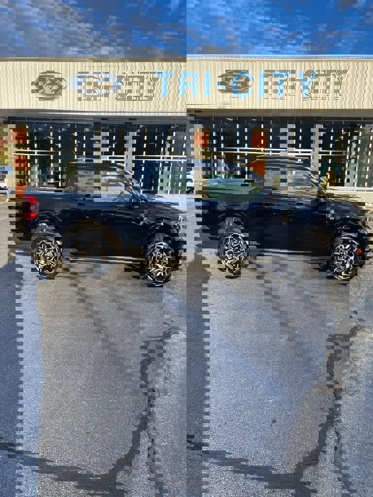 New 2025 Ford Maverick Lariat w/ 4K Tow Package image 22