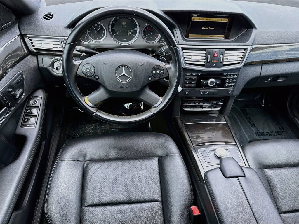 Used 2010 Mercedes-Benz E 350 Sedan image 15