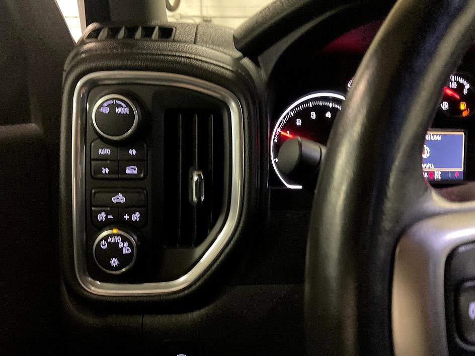 Used 2020 Chevrolet Silverado 1500 LT w/ All-Star Edition image 23