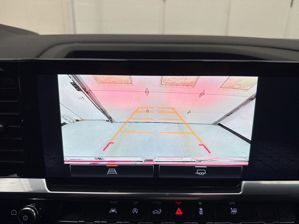 New 2026 GMC Sierra 1500 Elevation image 23