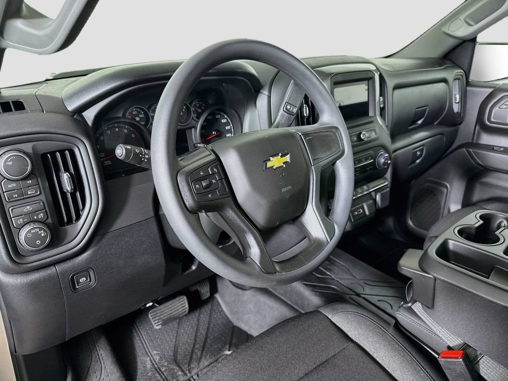 New 2026 Chevrolet Silverado 1500 Custom w/ Turbomax Blackout Package AWD/4WD image 9