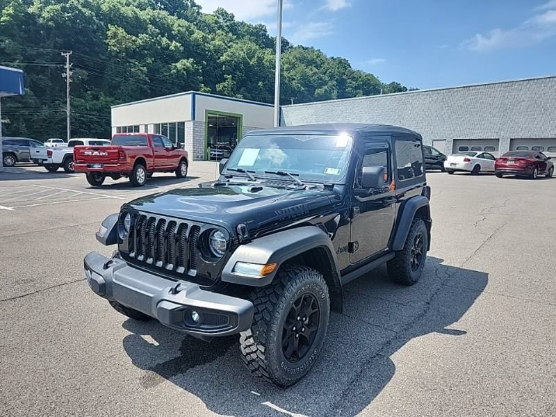 Used 2020 Jeep Wrangler Sport AWD/4WD image 3