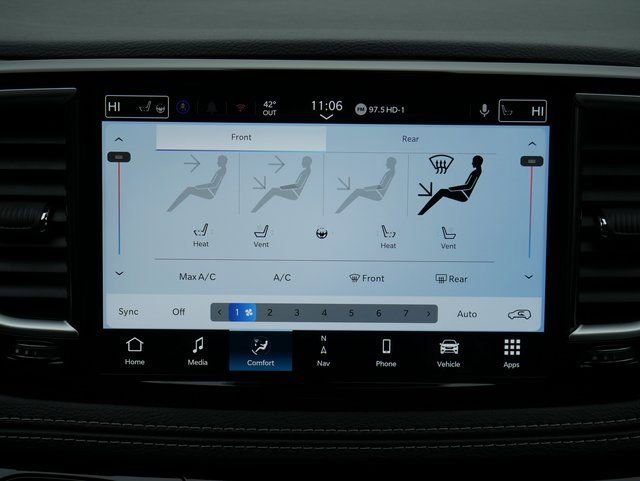 New 2026 Chrysler Pacifica Limited w/ Uconnect Theater Family Group AWD/4WD image 22