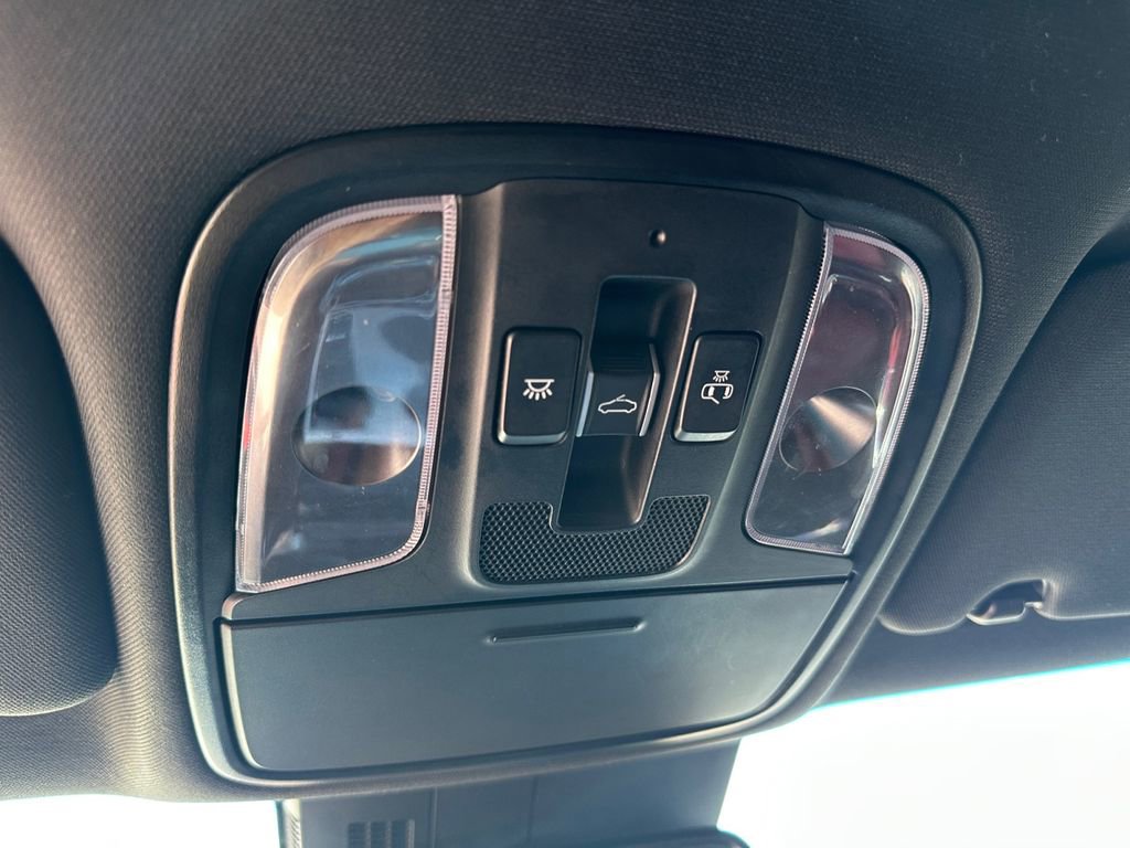 Used 2020 Kia Stinger GT2 AWD/4WD image 33