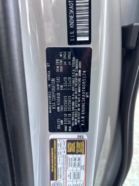 Used 2026 Kia Carnival SX FWD image 17