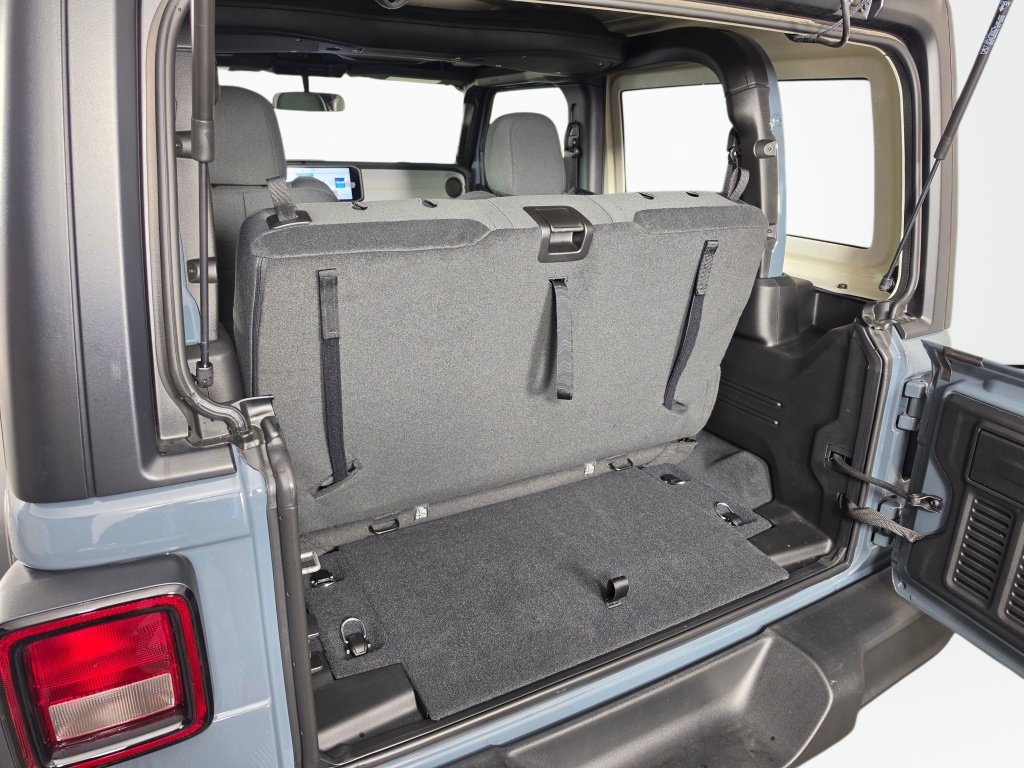 New 2026 Jeep Wrangler Sport AWD/4WD image 30