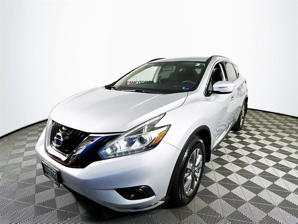 Used 2015 Nissan Murano SV image 3