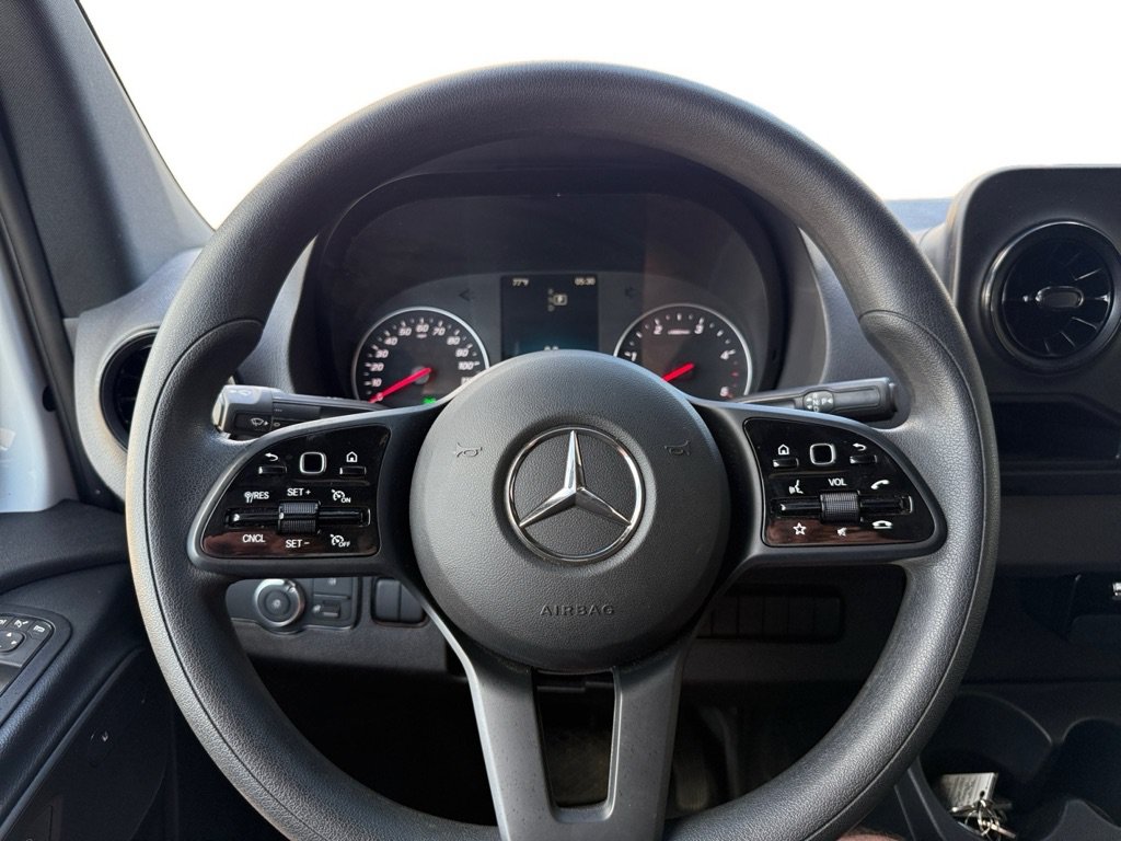 Used 2024 Mercedes-Benz Sprinter 3500 image 16