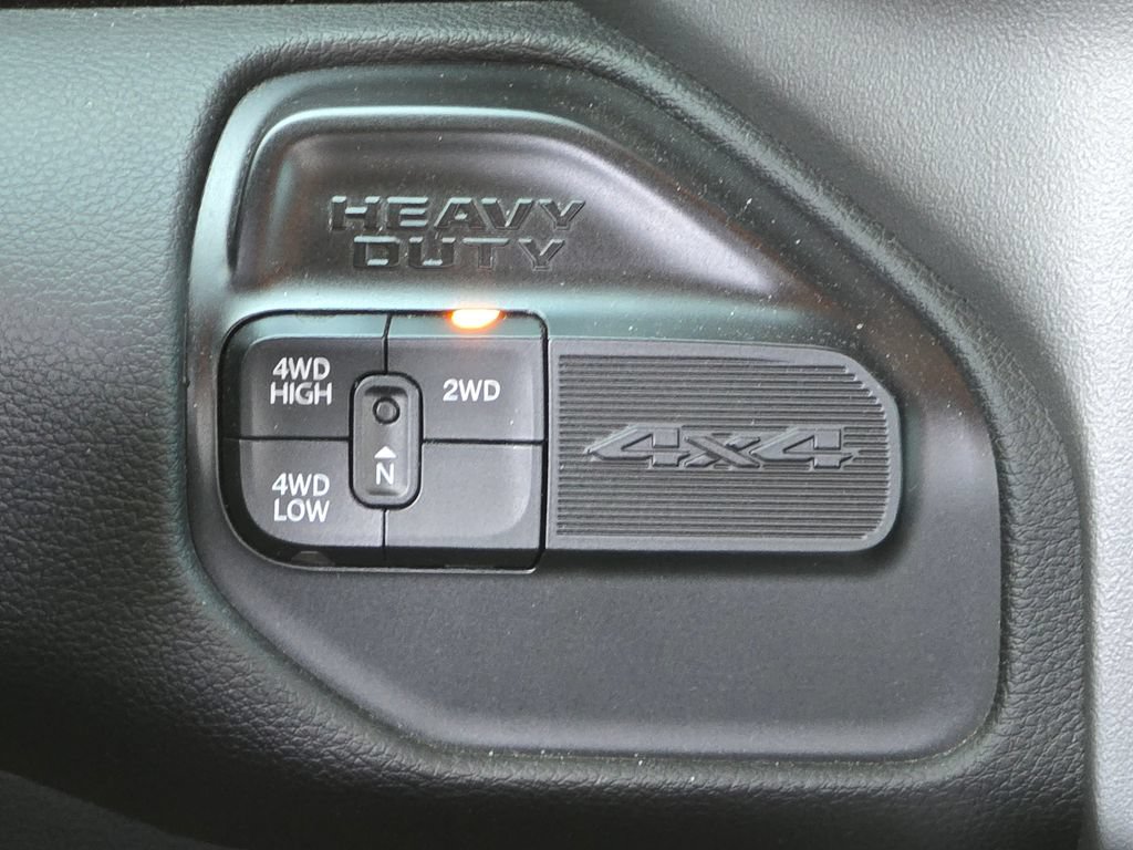 Used 2022 RAM 2500 Big Horn w/ Level B Equipment Group AWD/4WD image 22