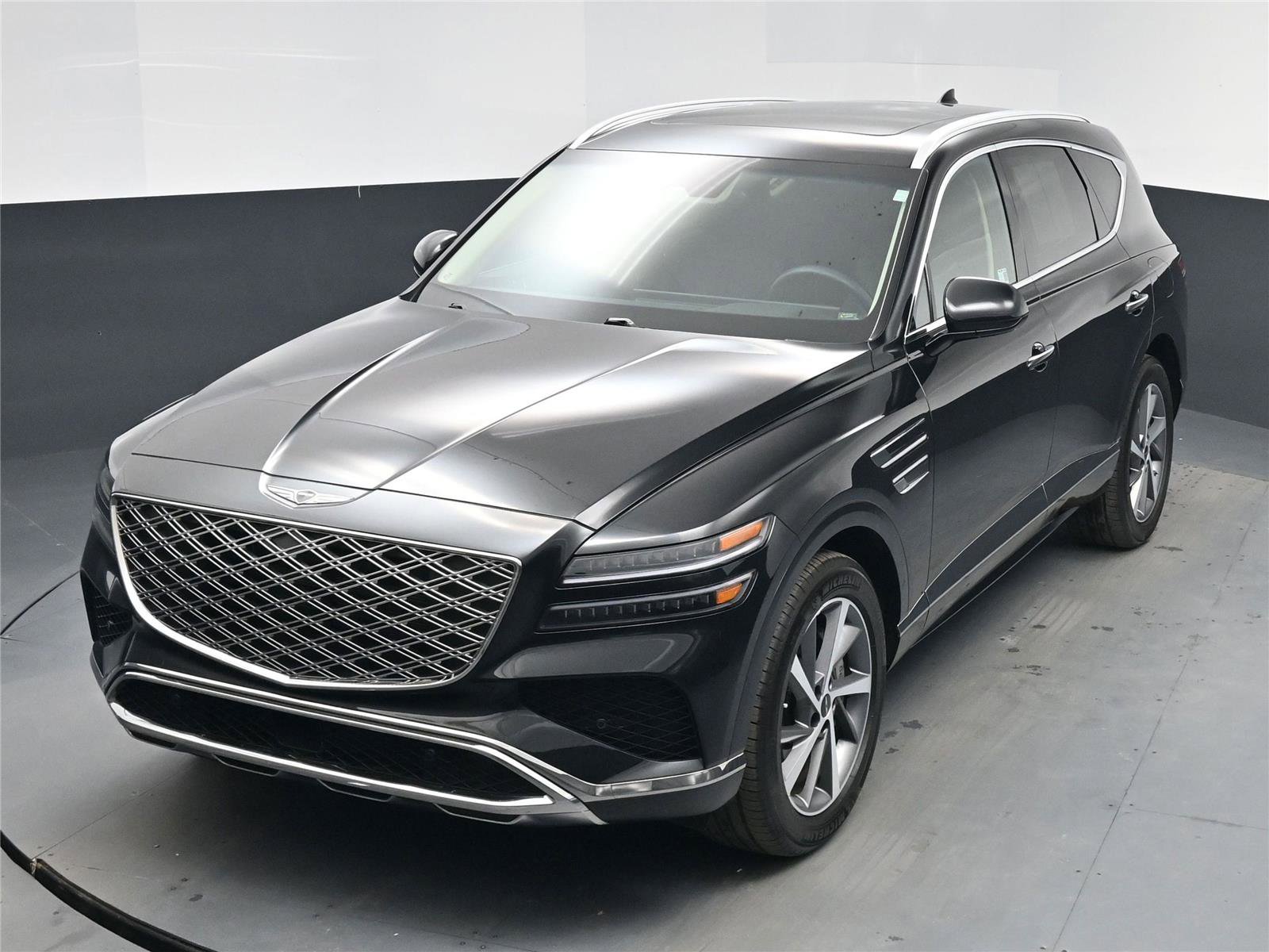 Used 2025 Genesis GV80 2.5T Select image 17