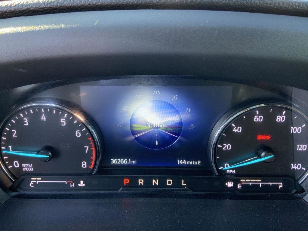 Used 2022 Ford Explorer XLT image 51