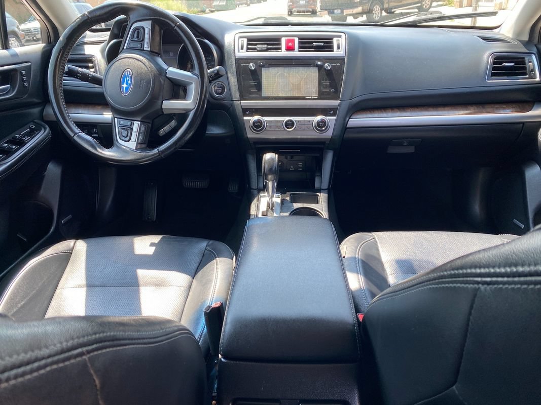 Used 2016 Subaru Outback 3.6R Limited AWD/4WD image 18