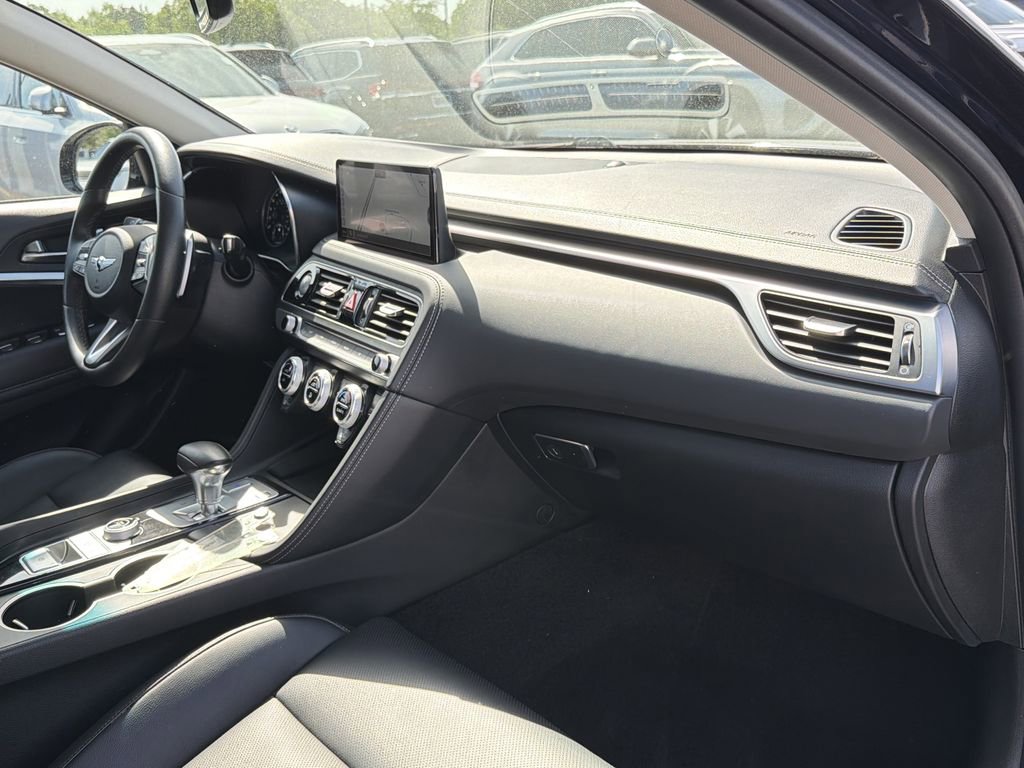Used 2023 Genesis G70 2.0T AWD/4WD image 18
