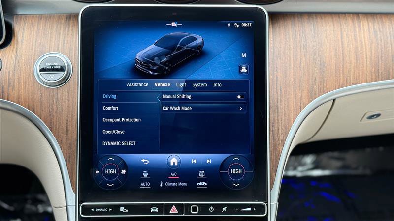 Used 2024 Mercedes-Benz C 300 Sedan image 34