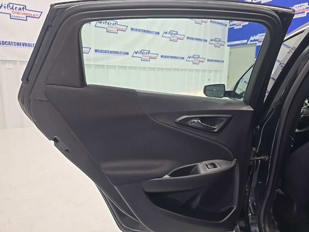 Used 2023 Chevrolet Malibu LT image 18