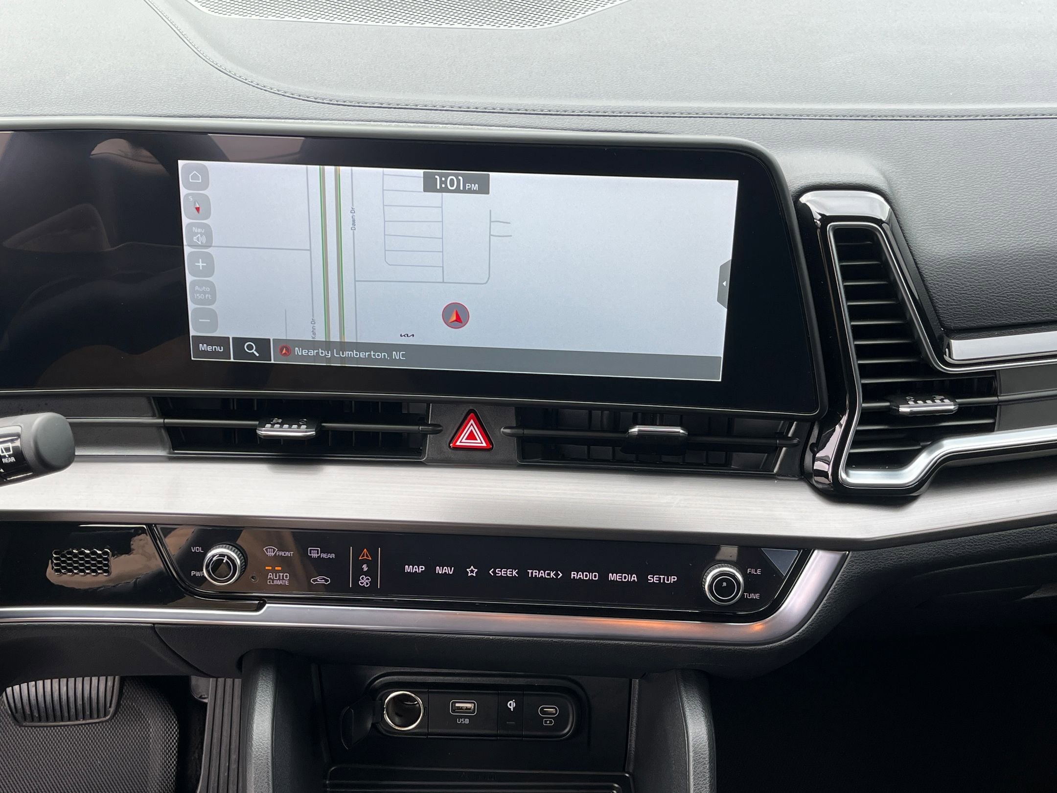 Used 2025 Kia Sportage EX image 26