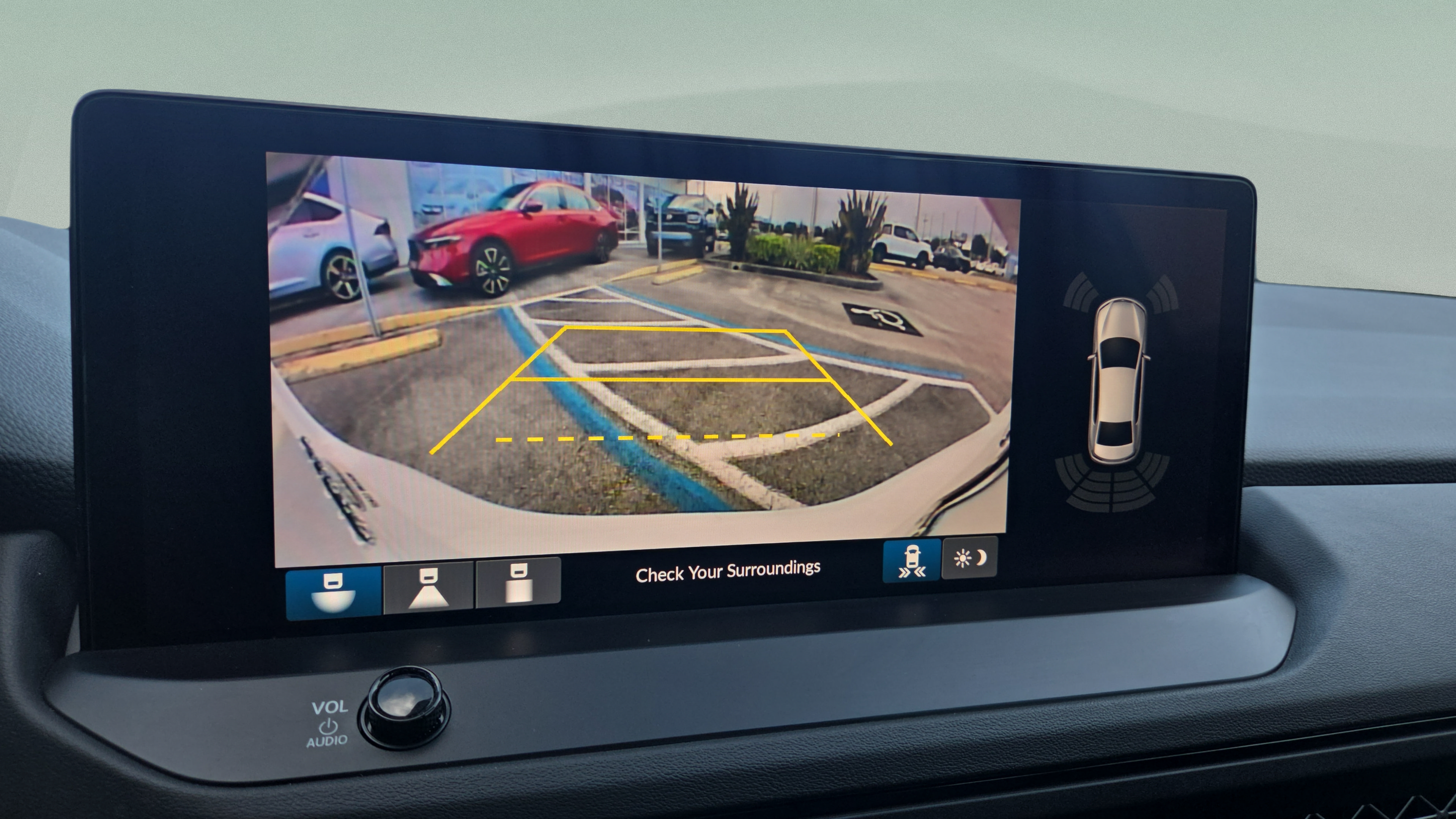 Certified 2025 Honda Accord Touring image 30