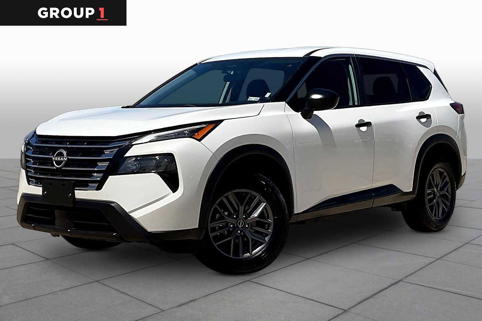 Used 2024 Nissan Rogue S FWD image 1
