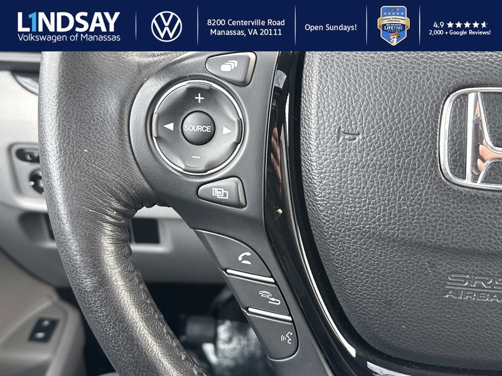 Used 2018 Honda Pilot Touring image 21